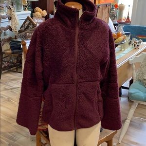 Great maroon fleece jacket full zipper